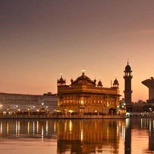 Meet your Posher, Satvir